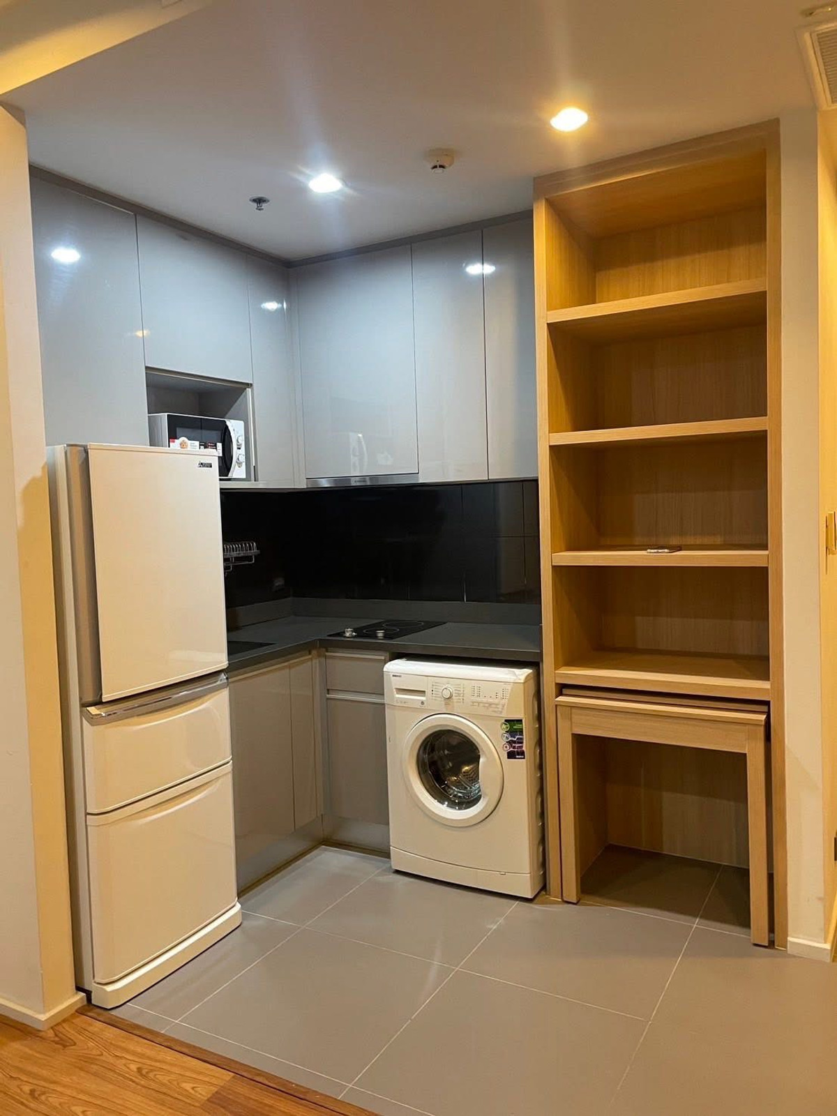 ให้เช่าคอนโดลาดพร้าว เซ็นทรัลลาดพร้าว : ⚡️คอนโดเลี้ยงสัตว์ราคาดีที่สุด⚡️M ladprao 💫39 Sqm  23,000 🔥ราคาดีที่สุดเลี้ยงสัตว์ได้ติด ห้างเซ็นทรัลลาดพร้าว บีทีเอสห้าแยกลาดพร้าว สนใจติดต่อพัตเตอร์ 0928895628 ⚡️Line : plustor_ss