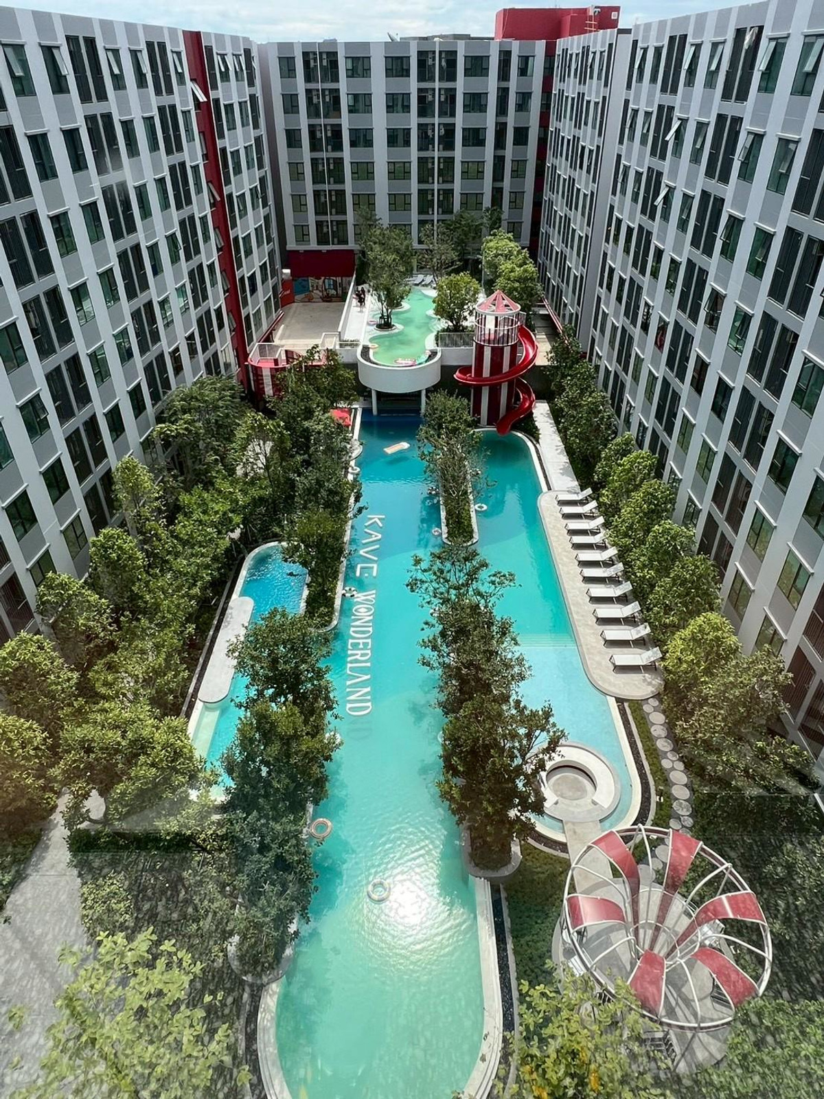 For SaleCondoPathum Thani,Rangsit, Thammasat : 📍 KAVE WONDERLAND, new condo, ready to move in.  Just relax in installments. 4,900.-/month condo owner Can raise animals 🐶🐱 near Thammasat University, Rangsit ✨ Price starts at only 1.79 million baht*