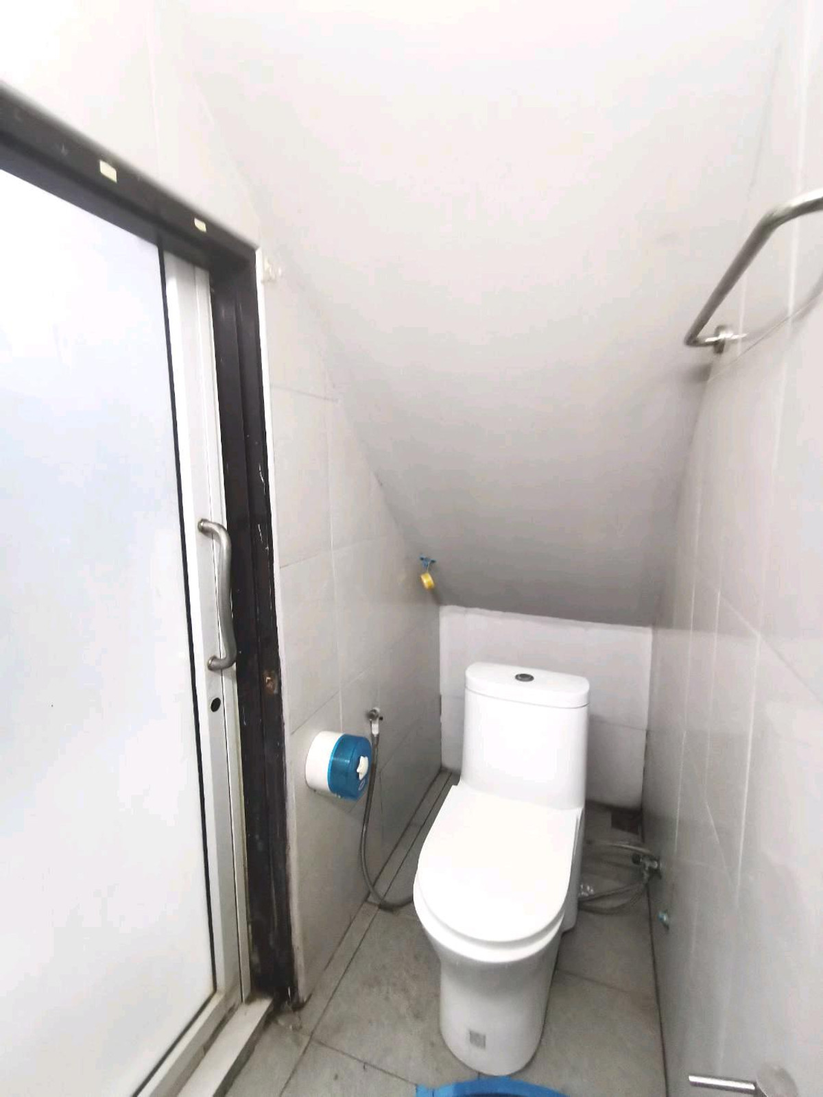 For SaleShop HouseBang Sue, Wong Sawang, Tao Pun : Urgent sale‼️Commercial building, corner room Golden location for trading Next to 4 lane Pracharat road. Nonthaburi, very good price, 3.19 million baht. Hurry and make a decision late, it may slip out of your hands in a location like this 🔥