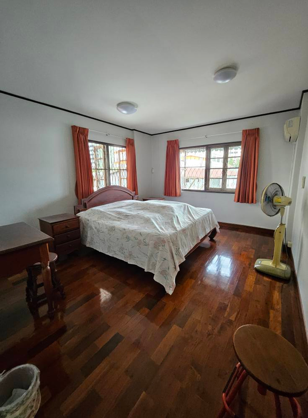 ขายบ้านลาดพร้าว เซ็นทรัลลาดพร้าว : ราคาพิเศษ!! บ้านเดี่ยวทำเลทอง ลาดพร้าว ซ.1 ใกล้ยูเนี่ยนมอลล์ เดินถึงรถไฟฟ้า เข้าออกได้หลายทาง