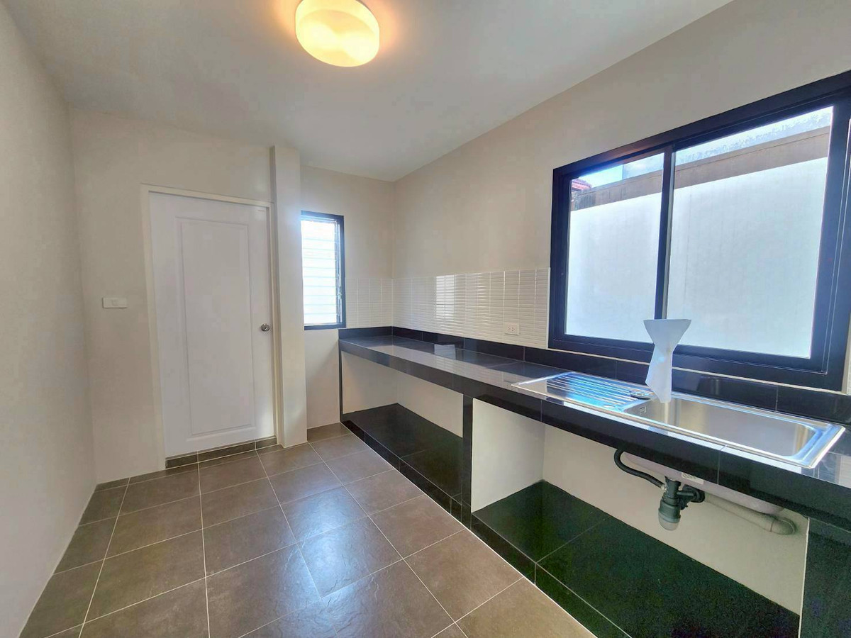 ขายบ้านนนทบุรี บางใหญ่ บางบัวทอง : ขายบ้านเดี่ยว หมู่บ้าน มณียา รัตนาธิเบศร์ บ้านหลังใหญ่ บ้านพร้อมอยู่ นนทบุรี เซ็นทรัล รัตนาธิเบศร์