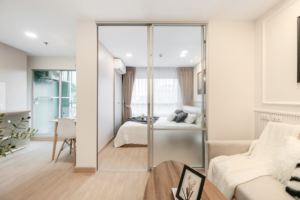 ขายคอนโดบางแค เพชรเกษม : 🚨ขาย! คอนโดลุมพินี พาร์ค เพชรเกษม 98 ชั้น2 เหมือนอยู่บ้าน ขึ้นลงสบาย มีให้เลือกชมถึง 2 ห้องสวย เฟอร์ใหม่ ห้องใหม่ วิวดี พร้อมอยู่ 