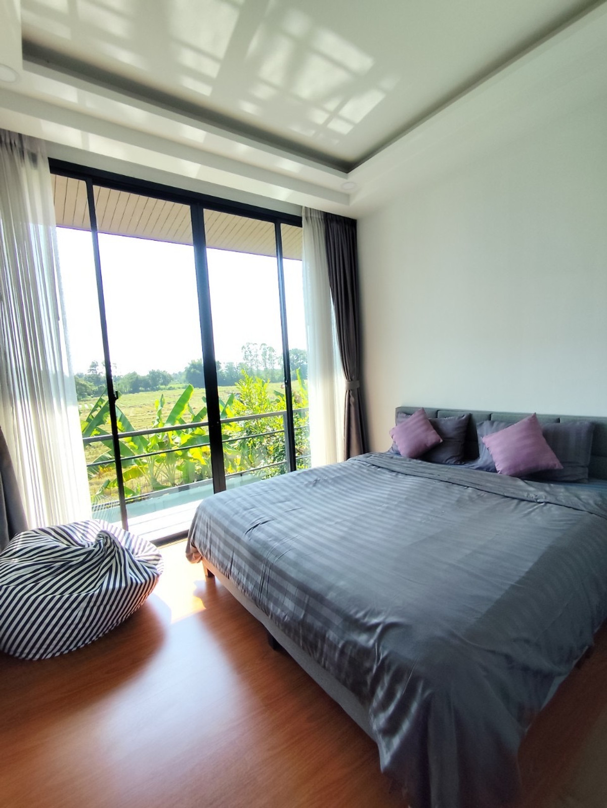 ให้เช่าเชียงใหม่ : ให้เช่า บ้านเดี่ยว พูลวิลล่าส่วนตัว ในโครงการ บียอนด์ สันกำแพง เชียงใหม่ 3ห้องนอน 4ห้องน้ำ