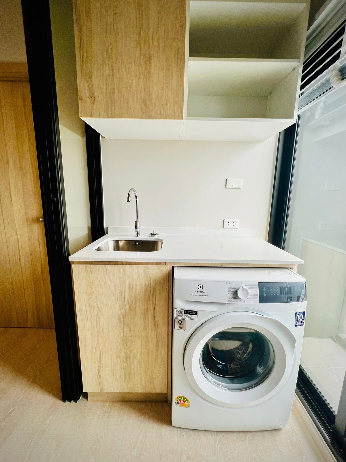 ให้เช่าคอนโดแจ้งวัฒนะ เมืองทอง : ให้เช่า 📍 Nue Noble Ngamwongwan 📍 เฟอร์นิเจอร์ และ เครื่องใช้ไฟฟ้าครบ ใกล้ The Mall งามวงศ์วาน