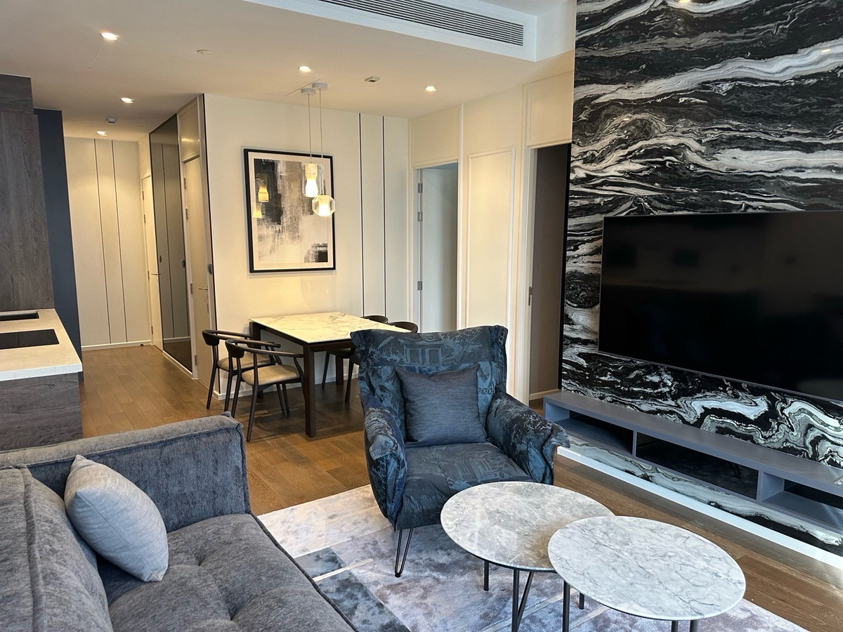 ให้เช่าคอนโดวิทยุ ชิดลม หลังสวน : ให้เช่า🐱 Muniq Langsuan ☎️ 0912322009