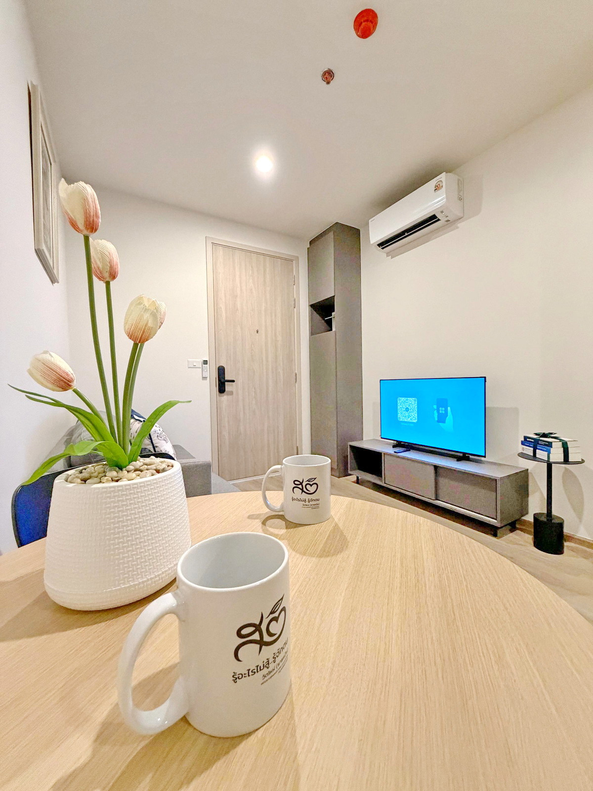 ให้เช่าคอนโดพระราม 9 เพชรบุรีตัดใหม่ RCA : 9768♛ให้เช่าคอนโด 1 ห้องนอน♙นิว ดิสทริค อาร์ไนน์ พระราม 9♜ติด MRTพระราม9∞099-5919653,065-9423251🜲Line@sureresidence