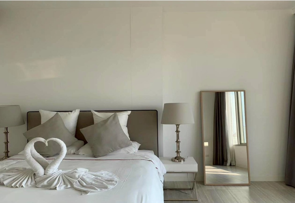 For RentCondoWitthayu, Chidlom, Langsuan, Ploenchit : For rent 185 Rajadamri ☎️0912322009