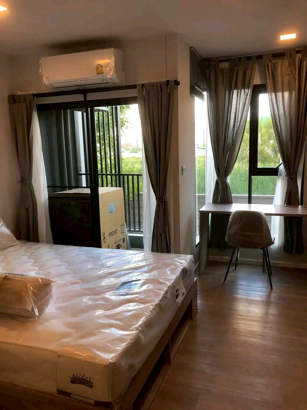 ให้เช่าคอนโดปทุมธานี รังสิต ธรรมศาสตร์ : 🏡 ให้เช่า Kave TU 9,500฿💖 ✨ ตึก B ชั้น 2 วิวทุ่ง ✅️ พร้อมเข้าอยู่