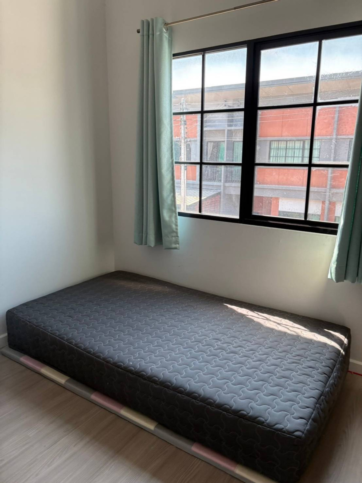 ให้เช่าทาวน์โฮมพระราม 5 ราชพฤกษ์ บางกรวย : ให้เช่าทาวน์โฮม สิริเพลส ราชพฤกษ์ 345 ใกล้ โลตัส โกเฟรช บางคูวัด เพียง 2.5 กม.