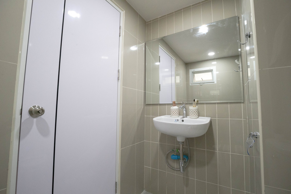 For SaleCondoNawamin, Ramindra : ✨ Beautiful room, Luxury Classic level | Low price, only 1.49 million ✨Lumpini Condo Town Ramintra-Lak Si✨ Condo, good location, close to the city, convenient travel.