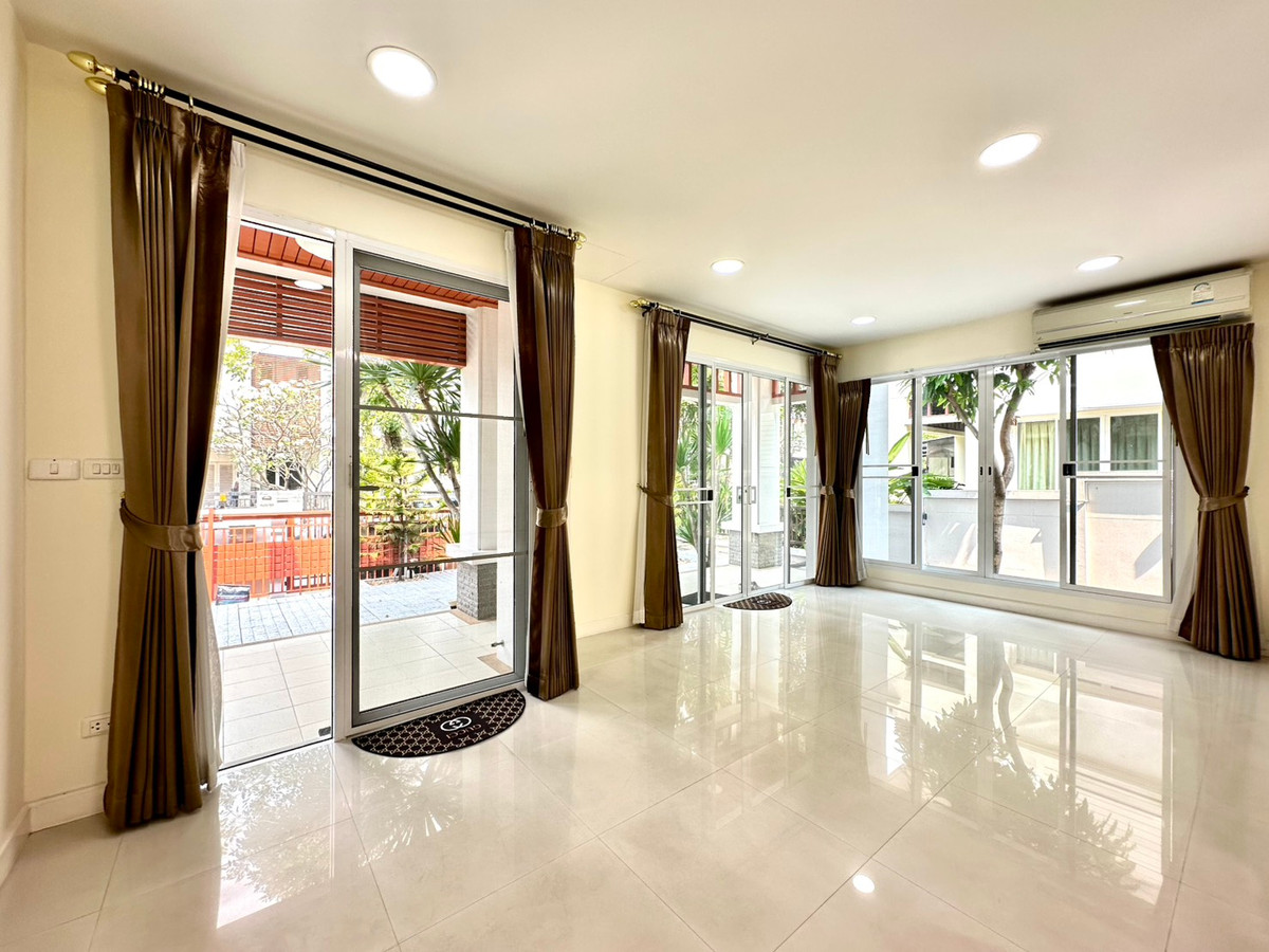 ขายบ้านบางนา แบริ่ง ลาซาล : 🔥ราคาดี บ้านหรูหลังใหญ่ 3b4b 11.5mb - Blue Lagoon 1 Bangna-Trad km.8 📞Call 090 919 9898