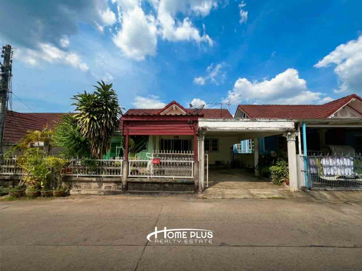 For SaleHousePattaya, Bangsaen, Chonburi : Single house, Phet Napha Land Village, Sukhumvit 41, Sattahip, Chonburi.