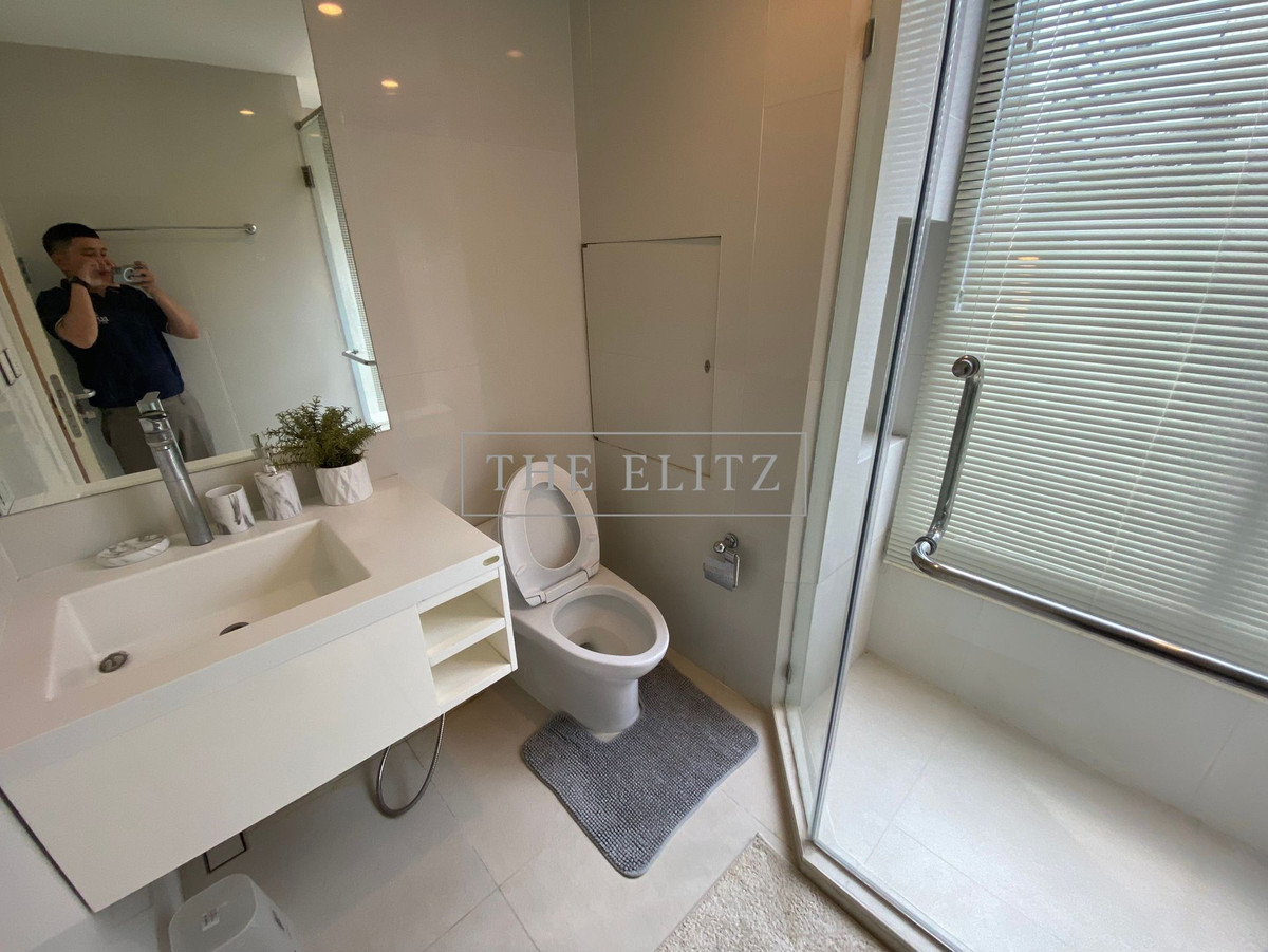 For RentCondoSathorn, Narathiwat : ✨ Best deal in Soi Pipat, Collezio Sathorn, large size room, comfortable living, at the best value price in the Sathorn location 🎉