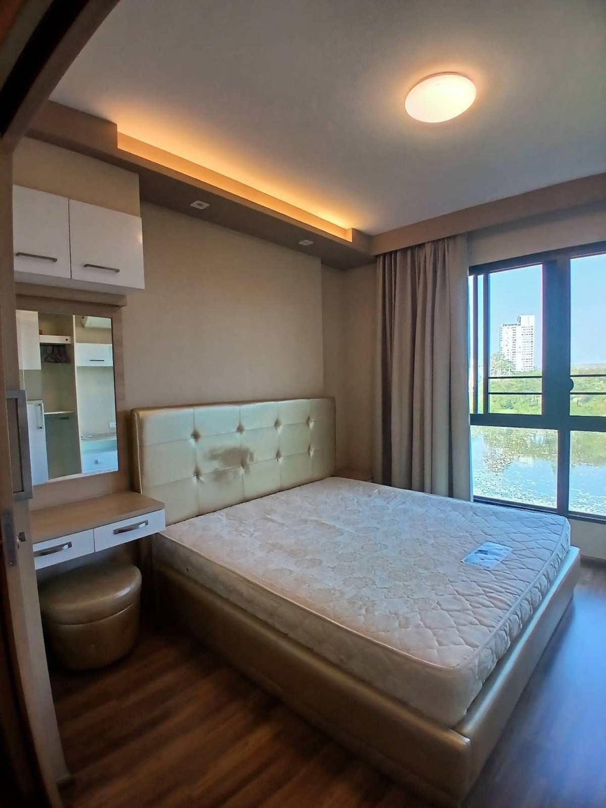 For SaleCondoChiang Mai : 💢 Condo for Sale – The Treasure by My Hip Beautiful Lake View Unit ✨