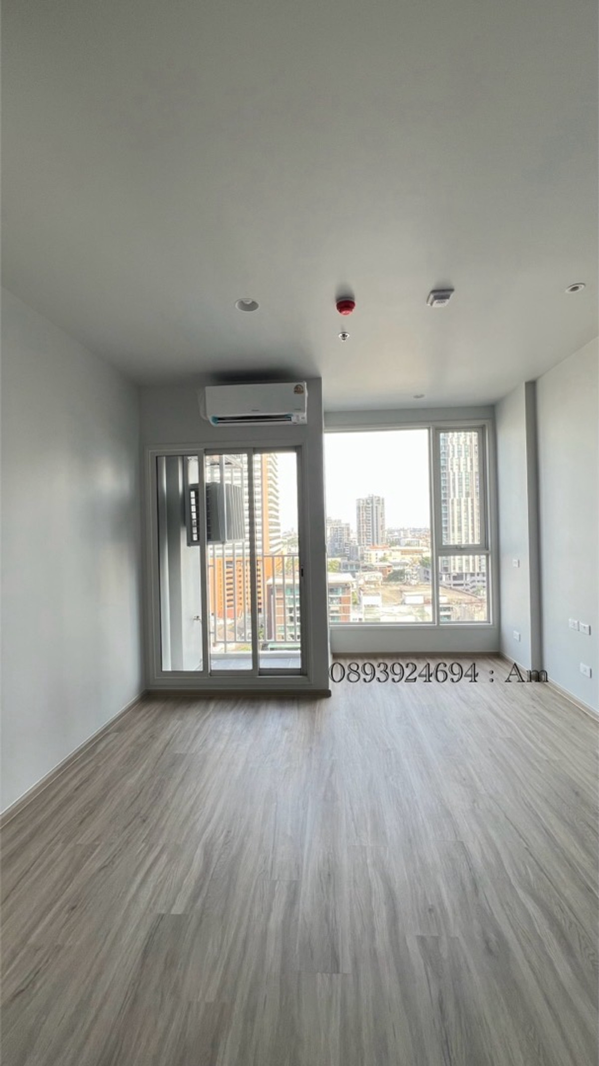 Sale DownCondoSukhumvit, Asoke, Thonglor : Sale down payment Best Price ‼️ 31 Sq.m., high floor, 5.19 million baht.