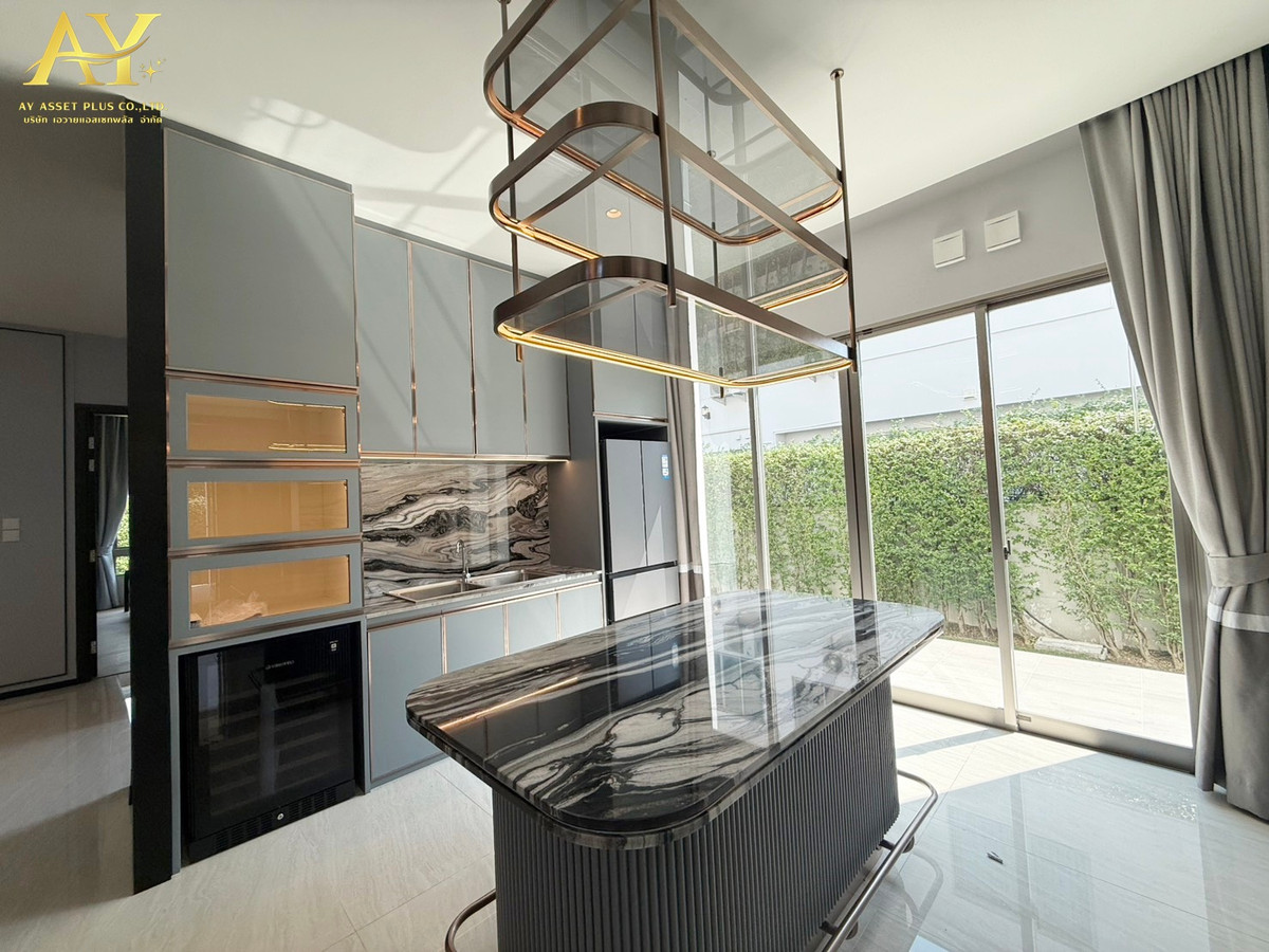 ขายบ้านลาดกระบัง สุวรรณภูมิ : 🔥𝐇𝐎𝐓 𝐃𝐄𝐀𝐋🔥 บ้านเดี่ยวสุดหรู✨ Perfect masterpiece Rama9 ขนาด 187.5 ตร.ว. เพียง 76 MB เท่านั้นน‼️