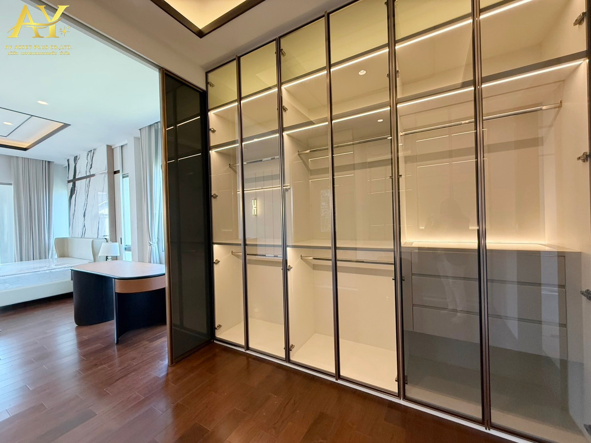 ขายบ้านลาดกระบัง สุวรรณภูมิ : 🔥𝐇𝐎𝐓 𝐃𝐄𝐀𝐋🔥 บ้านเดี่ยวสุดหรู✨ Perfect masterpiece Rama9 ขนาด 187.5 ตร.ว. เพียง 76 MB เท่านั้นน‼️