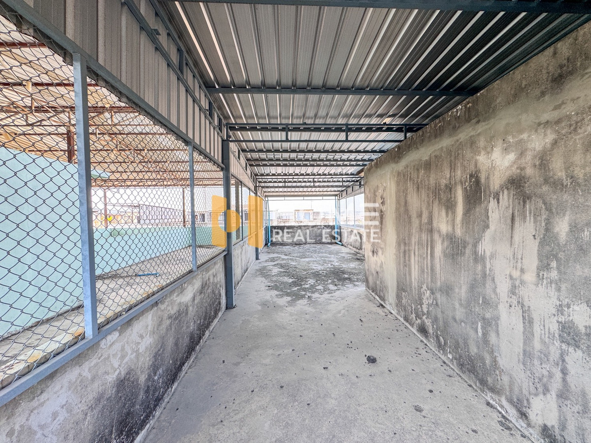 ขายอาคารพาณิชย์พัทยา บางแสน ชลบุรี สัตหีบ : อาคารพาณิช ถ.สุขุมวิท ต.ทุ่งสุขลา อ.ศรีราชา ชลบุรี / 4 ชั้น (ขาย), Commercial Building, Sukhumvit Rd, Thung Sukla Sub, Si Racha Dist, Chonburi / 4 - Storey (FOR SALE) YEAN106