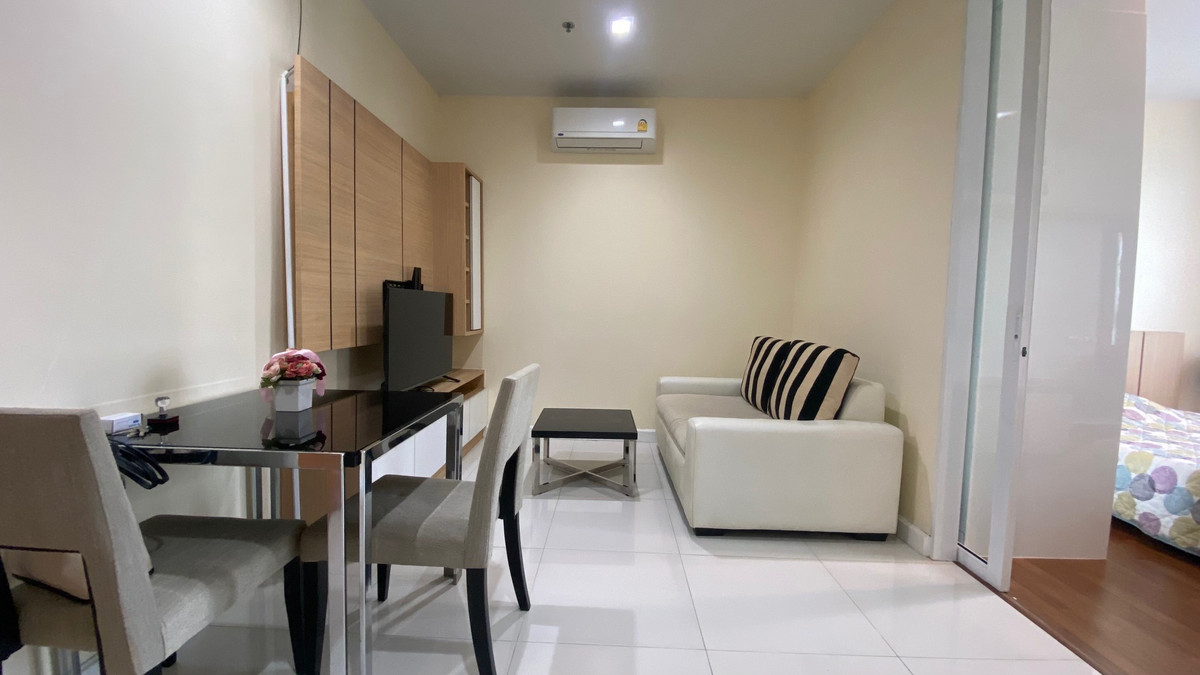 ให้เช่าคอนโดอ่อนนุช อุดมสุข : คอนโด 1 ห้องนอน 1 ห้องน้ำ 34 ตรม ที่ The Bloom สุขุมวิท 71 ให้เช่า 15,000 บาท ต่อเดือน BTS พระโขนง