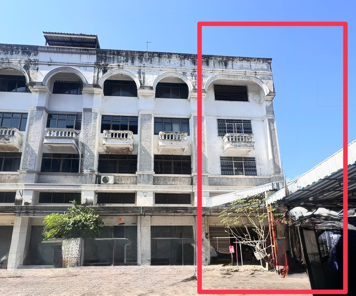 For SaleShop HousePattaya, Bangsaen, Chonburi : Commercial building, Thung Sukla Subdistrict, Si Racha District, Chonburi / 3 floors (for sale), Commercial building, Sukhumvit Rd, Thung Sukla SD, Si Racha Dist, Chonburi / 3 - Storey (FOR SALE) YEAN103
