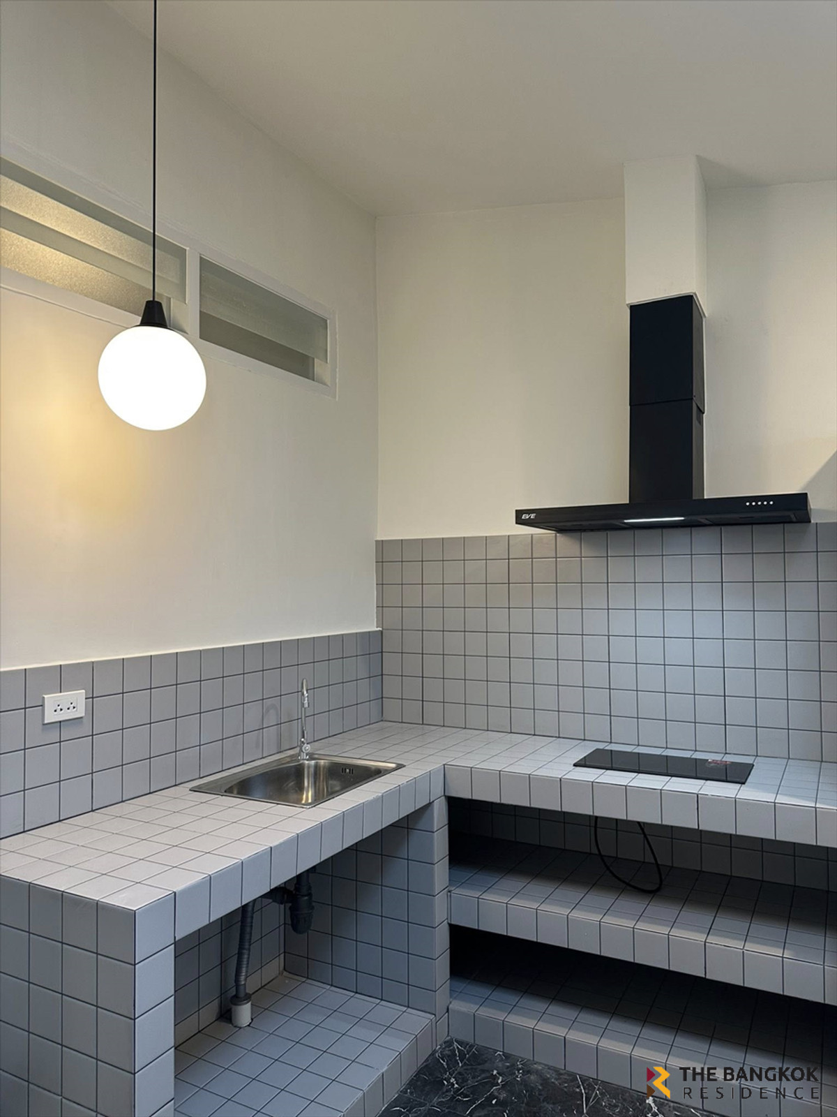 ขายทาวน์โฮมโชคชัย4 ลาดพร้าว71 : 🏡 Townhome Area Lat Phrao - บ้านตกแต่งสไตล์โมเดิร์น มินิมอล 🚗 ทำเลโชคชัย4