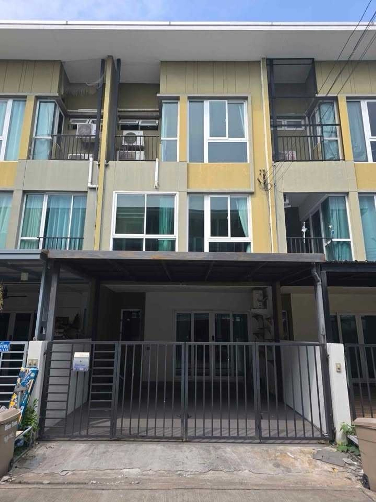 ให้เช่าทาวน์โฮมปทุมธานี รังสิต ธรรมศาสตร์ : 🏢 ให้เช่าบ้าน หมู่บ้านเบล็สทาวน์ ศรีสมาน-ติวานนท์ (Blesstown Srisaman-Tivanon) 🔥🔥🔥 #บ้านสวย #ราคาดี ✅