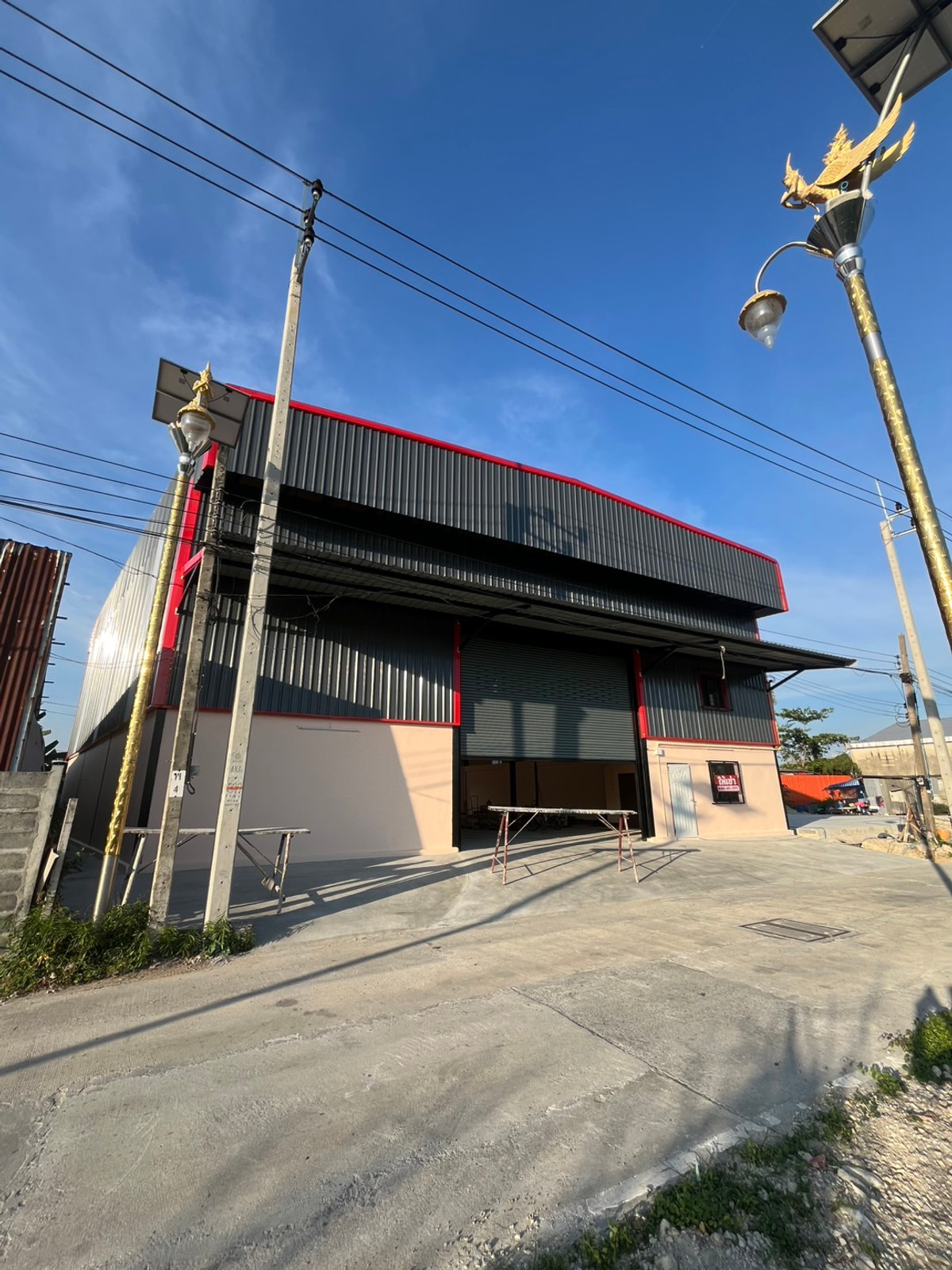 For RentWarehouseLadkrabang, Suwannaphum Airport : Warehouse for rent, Lat Krabang 14/1, 50,00 baht, 300 square meters, 081-401-2955