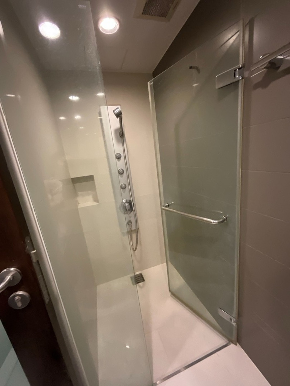 ให้เช่าคอนโดสุขุมวิท อโศก ทองหล่อ : ให้เช่า Ashton Morph 38