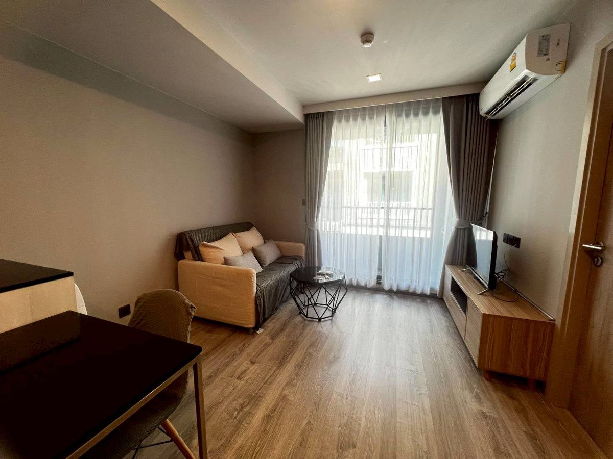 For RentCondo : ด่วน คอนโดพร้อมเช่า  Maestro 19 ติดต่อ 086-4455124