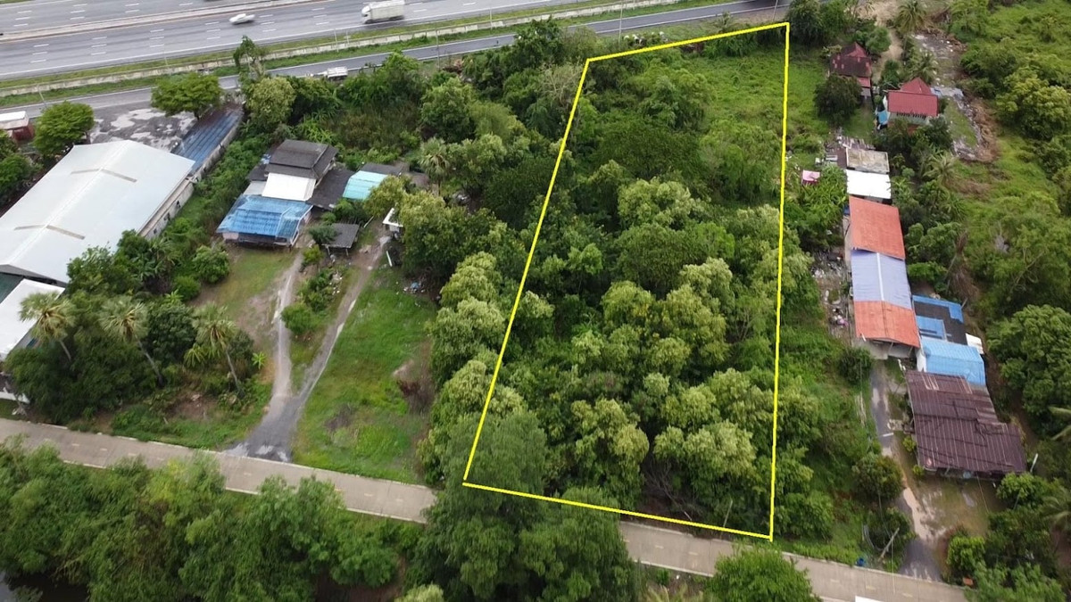 ขายที่ดินปทุมธานี รังสิต ธรรมศาสตร์ : ขายที่ดิน 2.5 ไร่ ติดถนนมอเตอร์เวย์ บางปะอิน ช่วง กม 6.5 ตำบลคลองสาม คลองหลวง  ราคาไม่แพง ต่อรองได้ สุดยอดทำเลดี