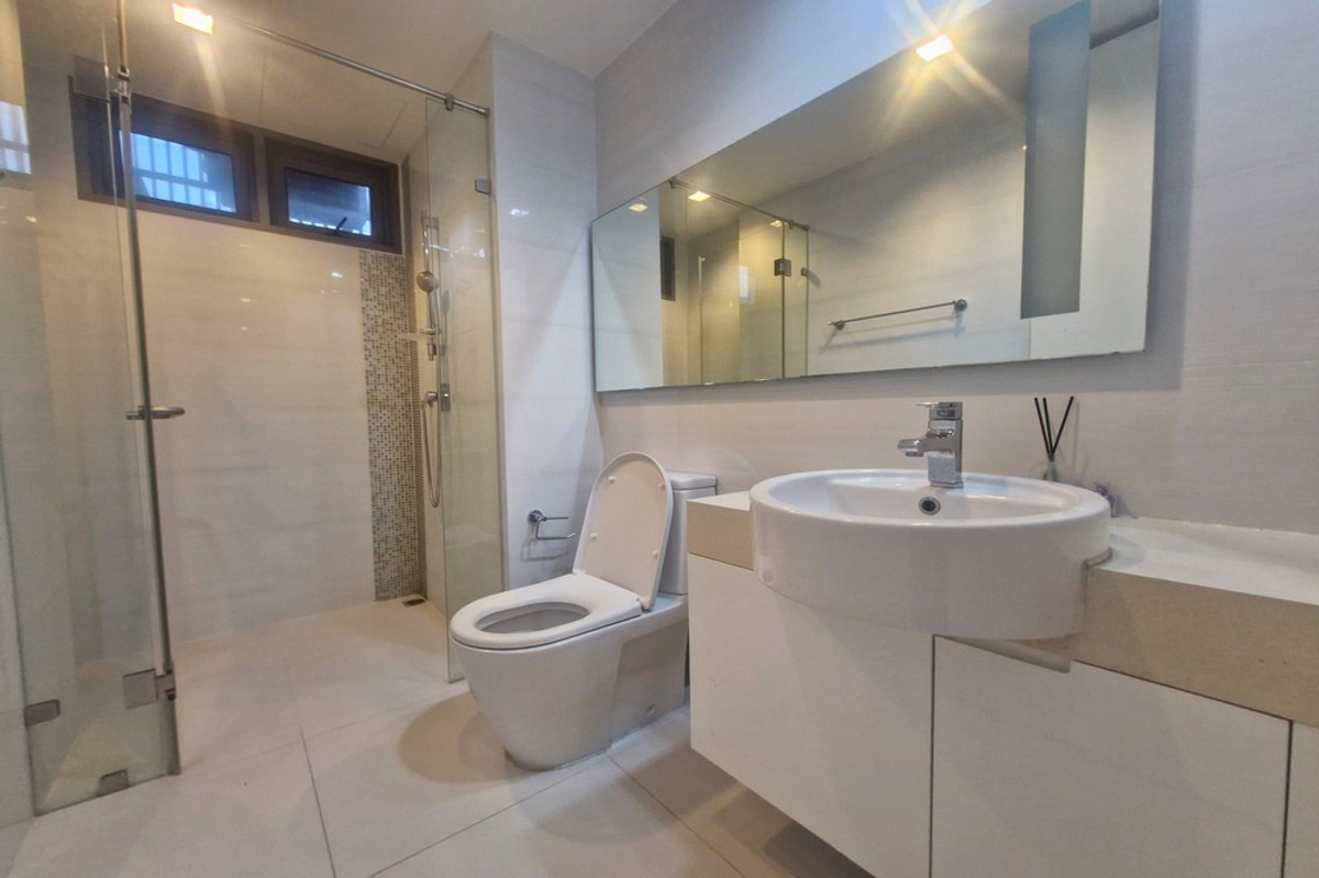 For RentCondoSathorn, Narathiwat : 🔥 For Rent !! river view, high floor 28++, rare item !! 🔥 Code C20221200779..........Nara 9, 2 bedroom, 2 bathroom, furnished, ready to move in📣📣