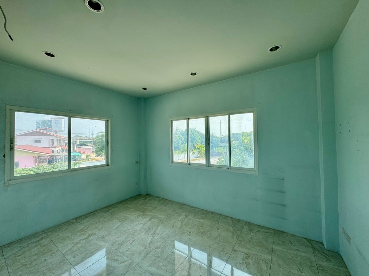 ให้เช่าโฮมออฟฟิศพัฒนาการ ศรีนครินทร์ : เช่า โฮมออฟฟิศ บ้านเดี่ยว ที่ดิน 1 ไร่ กรุงเทพกรีฑา ตัดใหม่ เช่าทำธุรกิจ รีโนเวท ต่อเติมได้ ยินดี รับผู้เช่าทำธุรกิจ ระยะยาว 