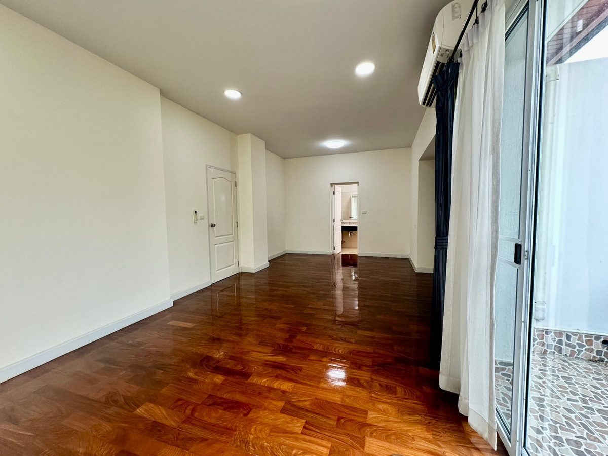 ขายบ้านบางนา แบริ่ง ลาซาล : 🔥ราคาดี บ้านหรูหลังใหญ่ 3b4b 11.5mb - Blue Lagoon 1 Bangna-Trad km.8 📞Call 090 919 9898