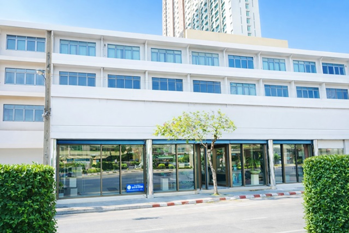 ให้เช่าอาคารพาณิชย์พระราม 3 สาธุประดิษฐ์ : โฮมโปรพระราม3 900ม. BRT วัดดอกไม้ 700 ม ไทวัสดุพระราม3 600ม..ให้เช่าอาคารพาณิชย์ 4 คูหา 2 ชั้น 2 นอน 2 น้ำ 300 ตร.ม.. จดทะเบียนบริษัทได้