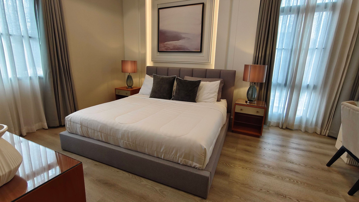 บ้านพัฒนาการ ศรีนครินทร์ : สัมผัสชีวิตระดับ Ultra Luxury ดีไซน์สวยสะกดตาตั้งแต่แรกเห็น นันทวัน พระราม 9 - กรุงเทพกรีฑา ขายและให้เช่า