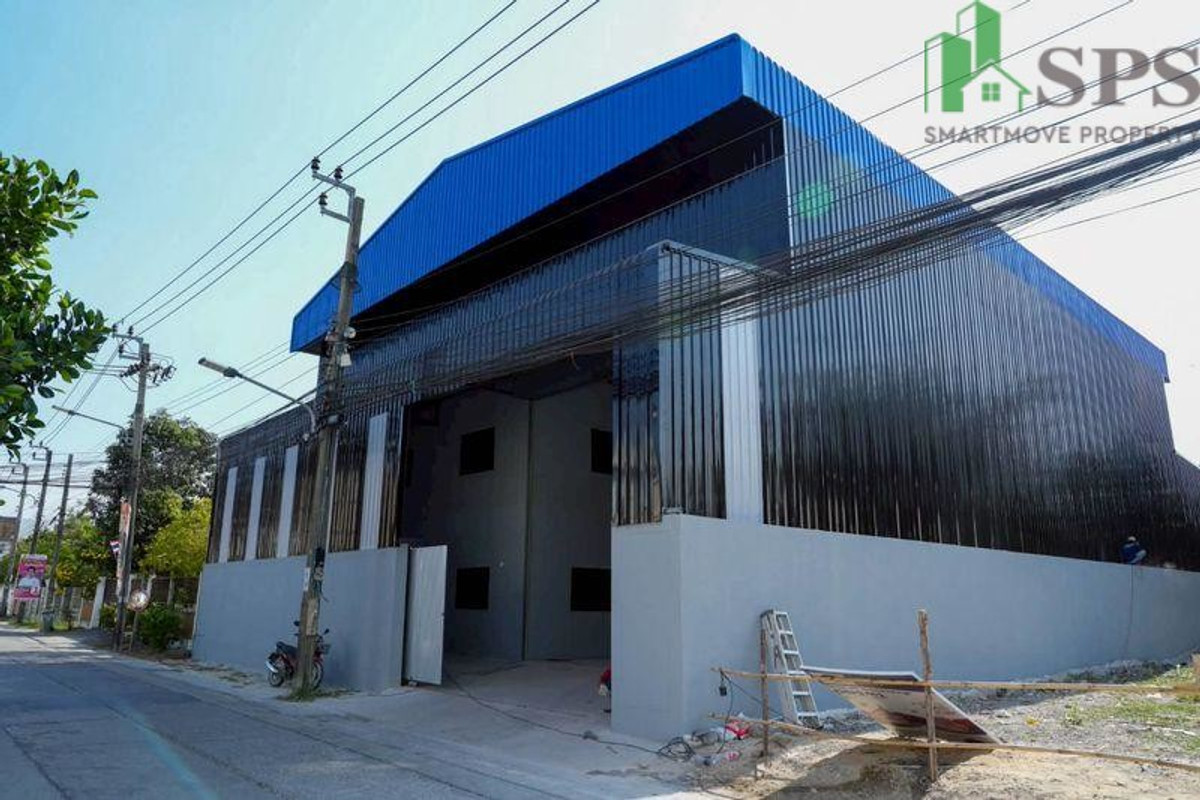 ให้เช่าโกดังสมุทรปราการ สำโรง : ให้เช่าโกดังสร้างใหม่ พร้อมออฟฟิศในตัว ซอยศรีด่าน 22 ศรีนครินทร์ บางพลี สมุทรปราการ