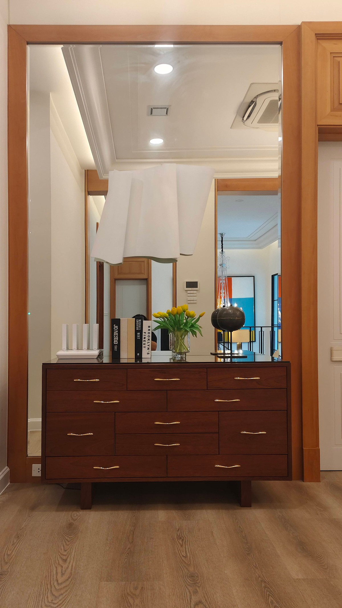 บ้านพัฒนาการ ศรีนครินทร์ : สัมผัสชีวิตระดับ Ultra Luxury ดีไซน์สวยสะกดตาตั้งแต่แรกเห็น นันทวัน พระราม 9 - กรุงเทพกรีฑา ขายและให้เช่า