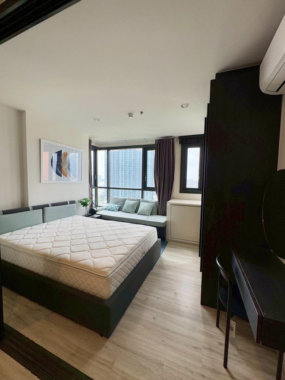 ให้เช่าคอนโดรัชดา ห้วยขวาง : 🔥 Urgent!!  FOR RENT 🔥 1 Bedroom | 1 Bathroom | Size: 30sqm | Fully Furnished!! 