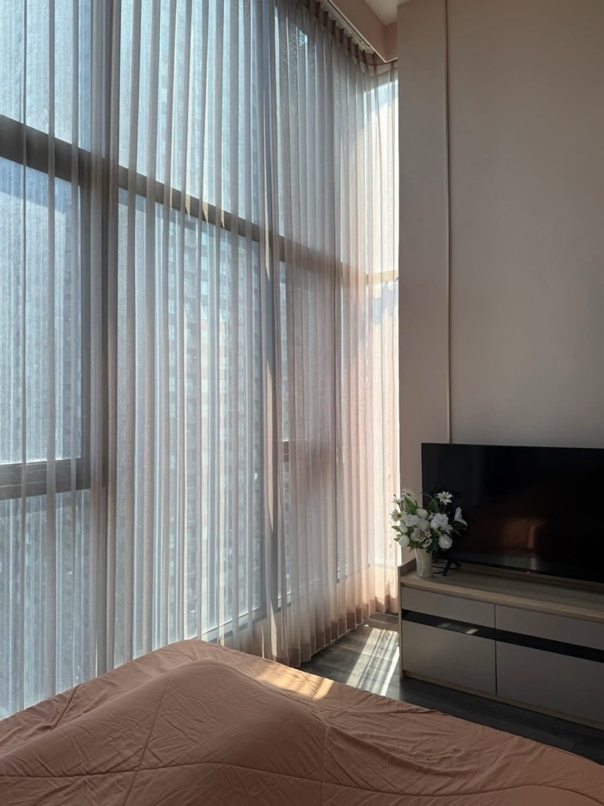 คอนโดพระราม 9 เพชรบุรีตัดใหม่ RCA : ✨ For Rent / Sale | Knightsbridge Space Rama 9 📍คอนโด Duplex ห้องมุม ใจกลางพระราม 9 
🏢ห้องใหม่เอี่ยม ไม่เคยเข้าอยู่