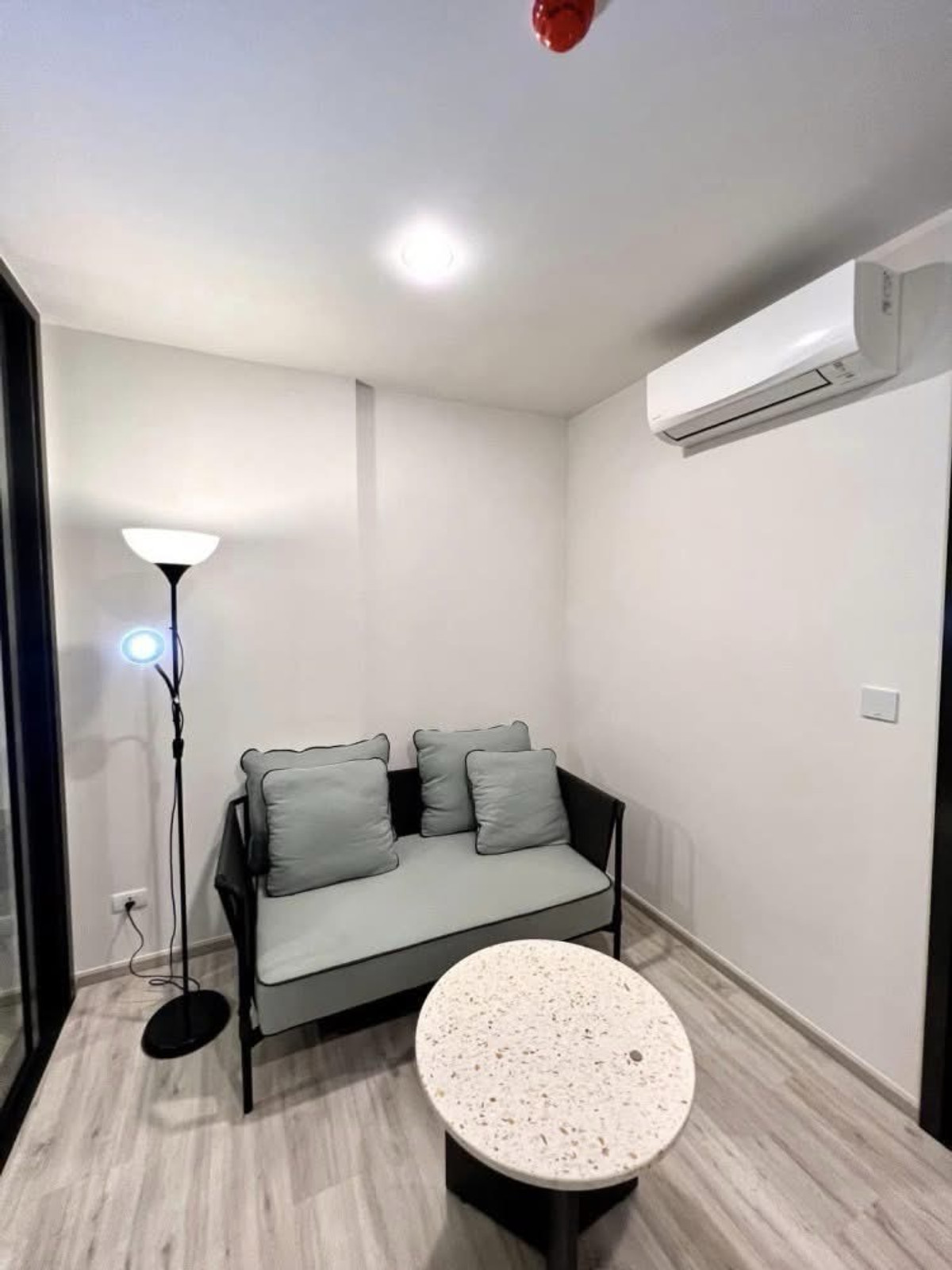 For RentCondoRatchadapisek, Huaikwang, Suttisan : For Rent | XT Huaikhwang 1Bed 30.04 sq.m. 18k/m☎️Phat: 064-642-8664☎️Nui: 094-624-2014