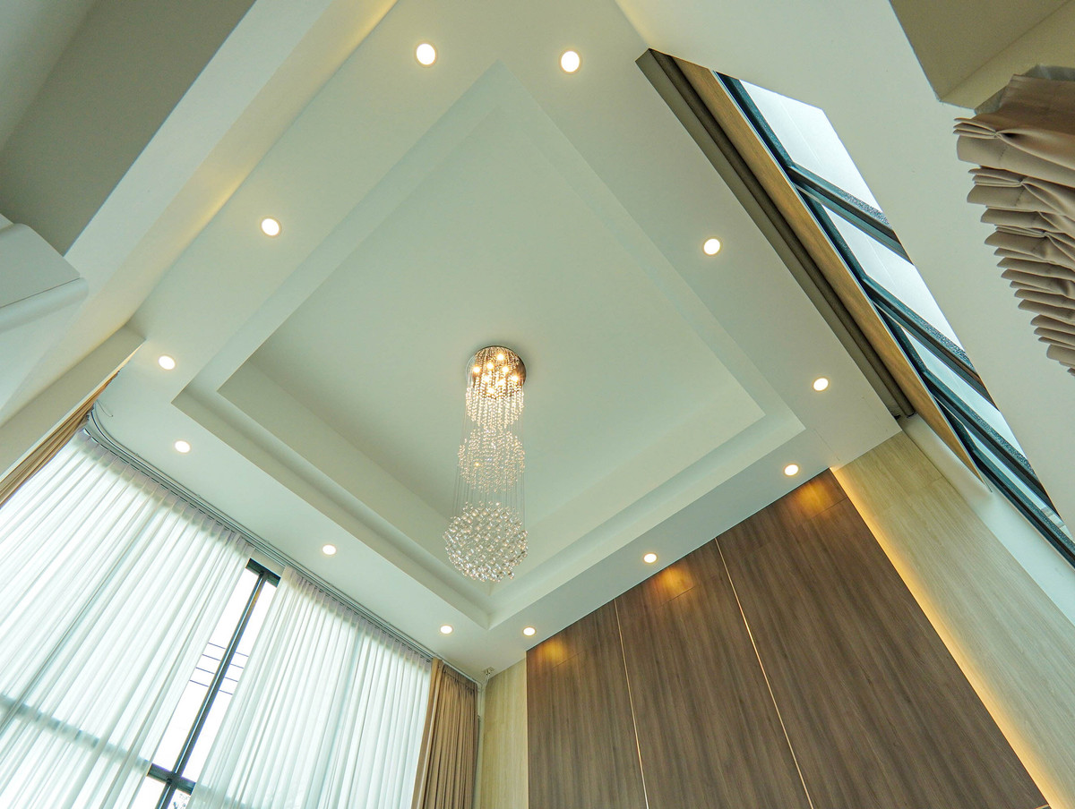 ให้เช่าบ้านพัทยา บางแสน ชลบุรี สัตหีบ : 🏡✨ พูลวิลล่าให้เช่า ใกล้อ่างเก็บน้ำมาบประชัน | 3 ห้องนอน | เพียง 65,000 บาท/เดือน ✨