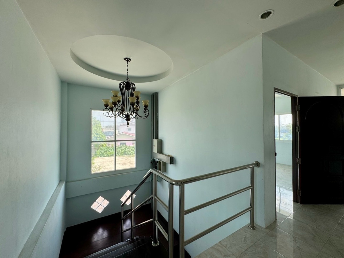 ให้เช่าโฮมออฟฟิศพัฒนาการ ศรีนครินทร์ : เช่า โฮมออฟฟิศ บ้านเดี่ยว ที่ดิน 1 ไร่ กรุงเทพกรีฑา ตัดใหม่ เช่าทำธุรกิจ รีโนเวท ต่อเติมได้ ยินดี รับผู้เช่าทำธุรกิจ ระยะยาว 