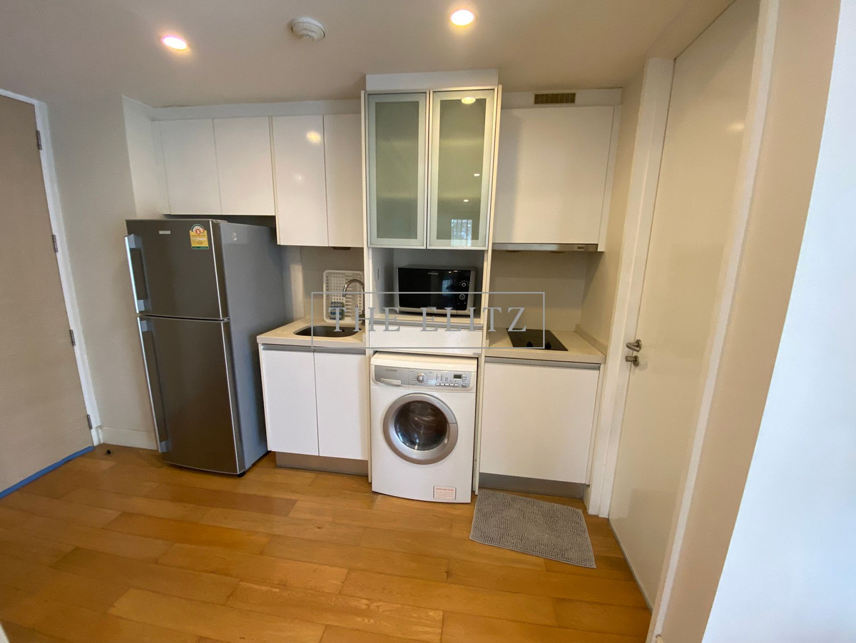 For RentCondoSathorn, Narathiwat : ✨ Best deal in Soi Pipat, Collezio Sathorn, large size room, comfortable living, at the best value price in the Sathorn location 🎉