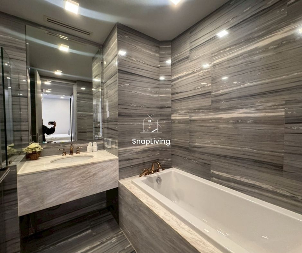 ให้เช่าคอนโดสุขุมวิท อโศก ทองหล่อ : 𝐏𝐞𝐭 𝐅𝐫𝐢𝐞𝐧𝐝𝐥𝐲 🐱 🐶 𝐀𝐬𝐡𝐭𝐨𝐧 𝐑𝐞𝐬𝐢𝐝𝐞𝐧𝐜𝐞 𝟒𝟏 - 2 Beds 74 sq.m. FOR RENT 85k /month