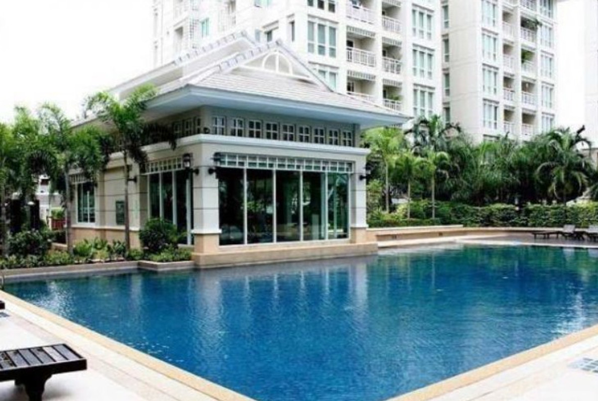 For SaleCondoSathorn, Narathiwat : ✨ For Sale: The Bangkok Narathiwas Condo ✨ 💰 Only 15,900,000 THB