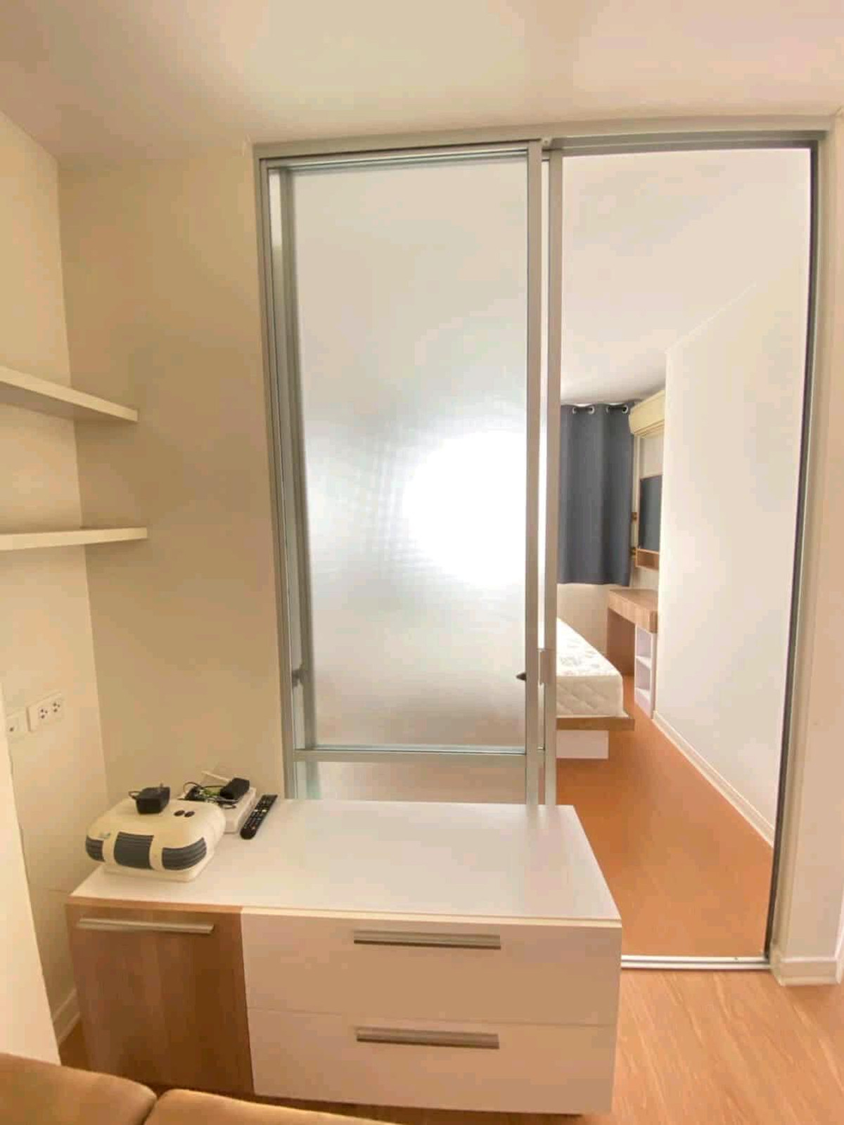 ให้เช่าคอนโดนวมินทร์ รามอินทรา : For rent ให้เช่า คอนโด ลุมพินี ทาวน์ รามอินทรา-นวมินทร์ LUMPINI CONDOTOWN RAMINDRA – NAWAMIN1 ห้องนอน 1 ห้องนั่งเล่น  ห้องน้ำ 25 ตารางเมตร ชั้น 14 ตึก C ตกแต่งใหม่พร้อมอยู่
แอร์1ตัว มีเครื่องซักผ้าห้องสวยมากๆๆๆๆๆๆๆ

**** 7,000 ****
ประกัน 2เดือนล่วงหน้า1 