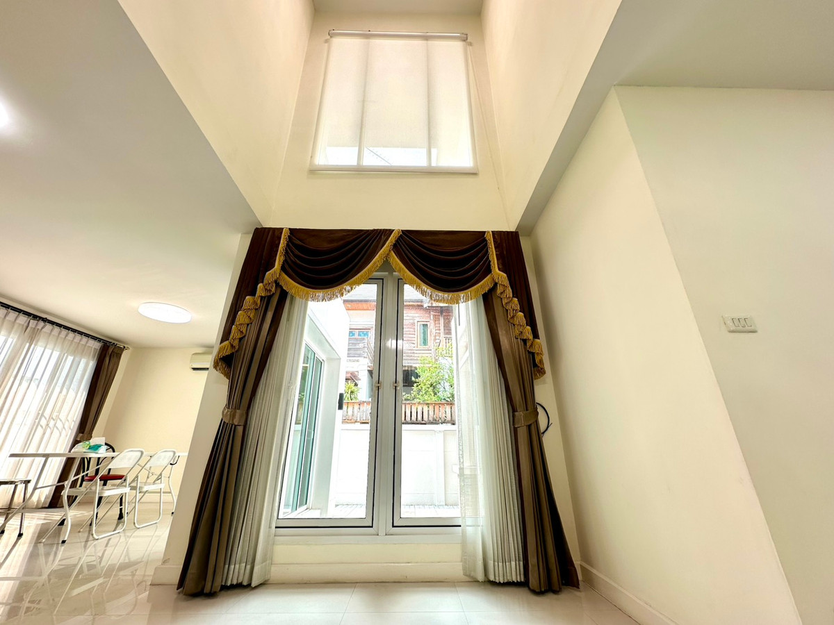 ขายบ้านบางนา แบริ่ง ลาซาล : 🔥ราคาดี บ้านหรูหลังใหญ่ 3b4b 11.5mb - Blue Lagoon 1 Bangna-Trad km.8 📞Call 090 919 9898