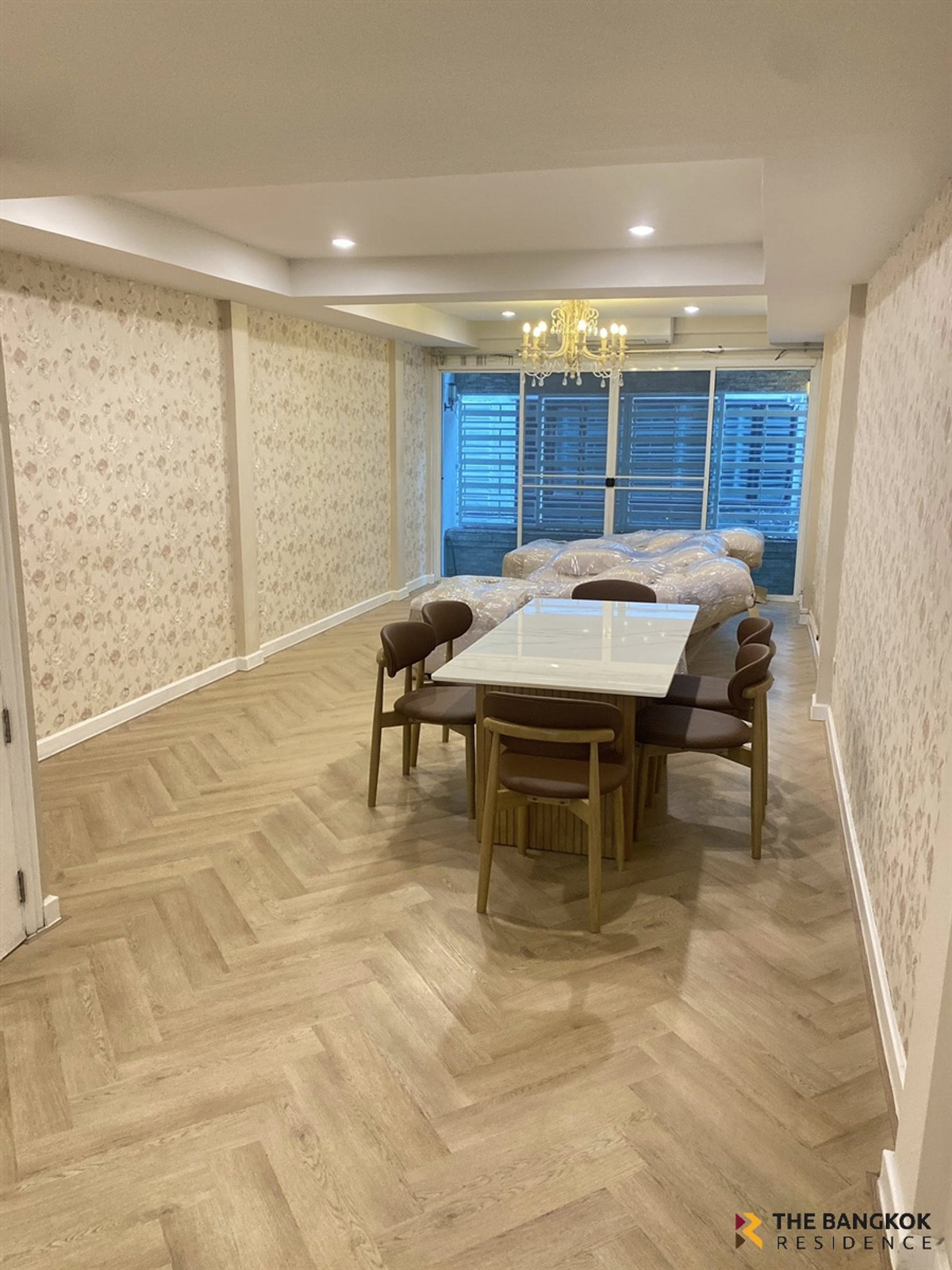 ให้เช่าทาวน์โฮมสยาม จุฬา สามย่าน :  🏨 Townhome Area Pathum Wan ✨ ใกล้ BTS สนามกีฬาเพียง 300 ม. 