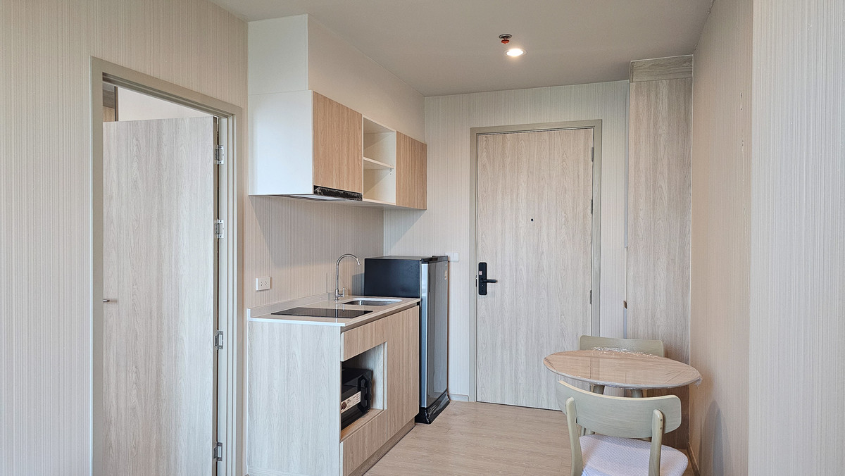 For RentCondoBangna, Bearing, Lasalle : For Rent: NUE Mega Plus Bangna | Brand New Unit, 0 m to Mega Bangna | 1 Bed 30.49 sq.m., 9th Floor | Fully Furnished, Full Facilities