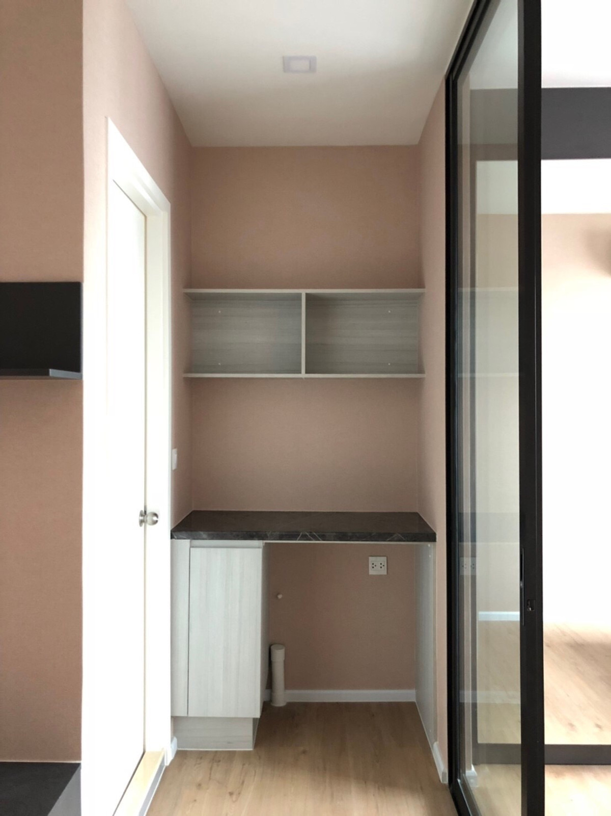 For SaleCondoSriracha Laem Chabang Ban Bueng : Urgent sale!! Notting Hill, Laem Chabang-Sriracha, 22nd floor, new condition.